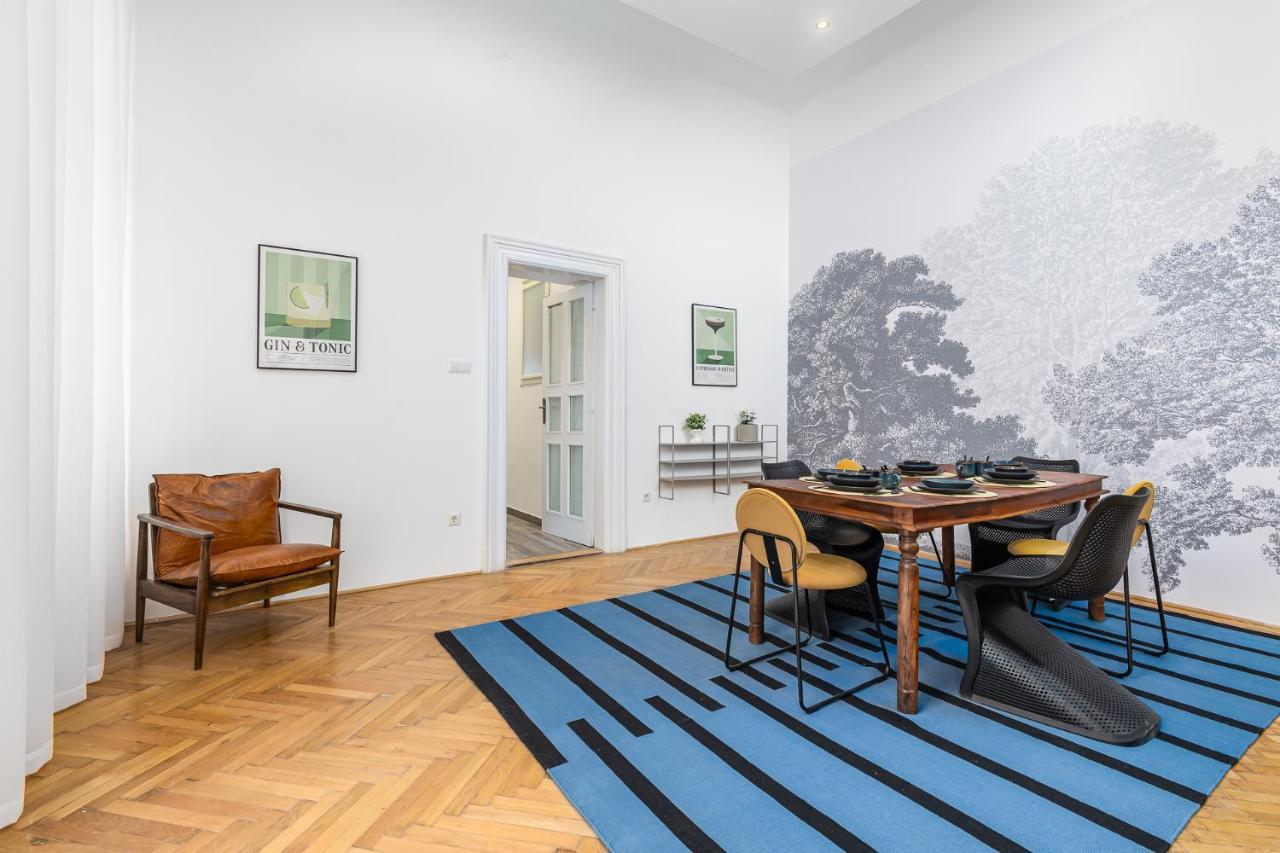 City Center Apartment With Balcony بودابست المظهر الخارجي الصورة